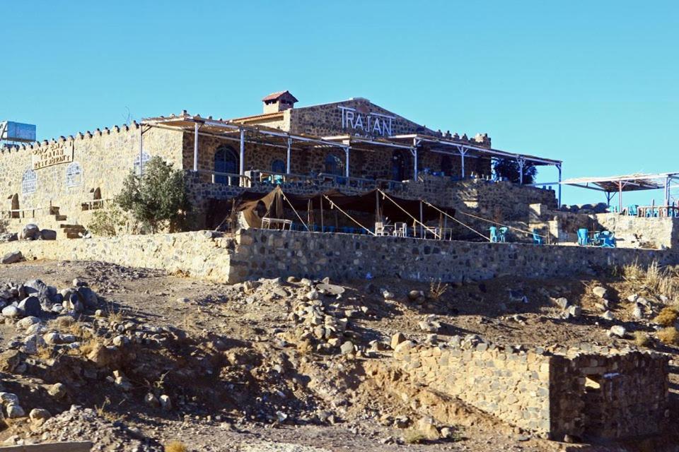 Trajan Guest House Al-Mughayer Exterior photo